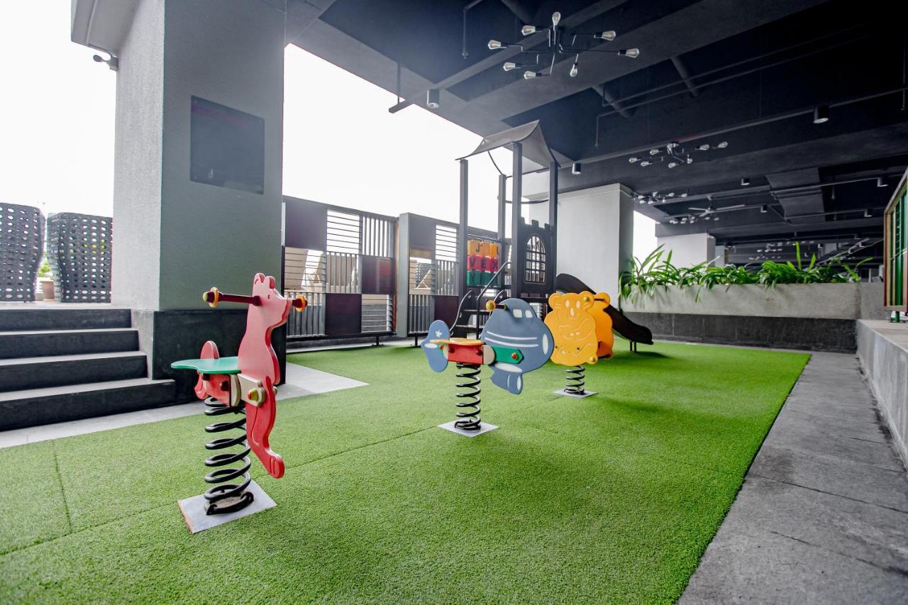 Rex Ollie @ Myhabitat Condominium Kuala Lumpur Exterior photo